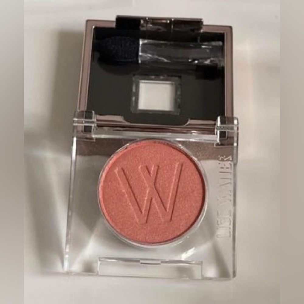 Lise Watier Abricot Eyeshadow Single